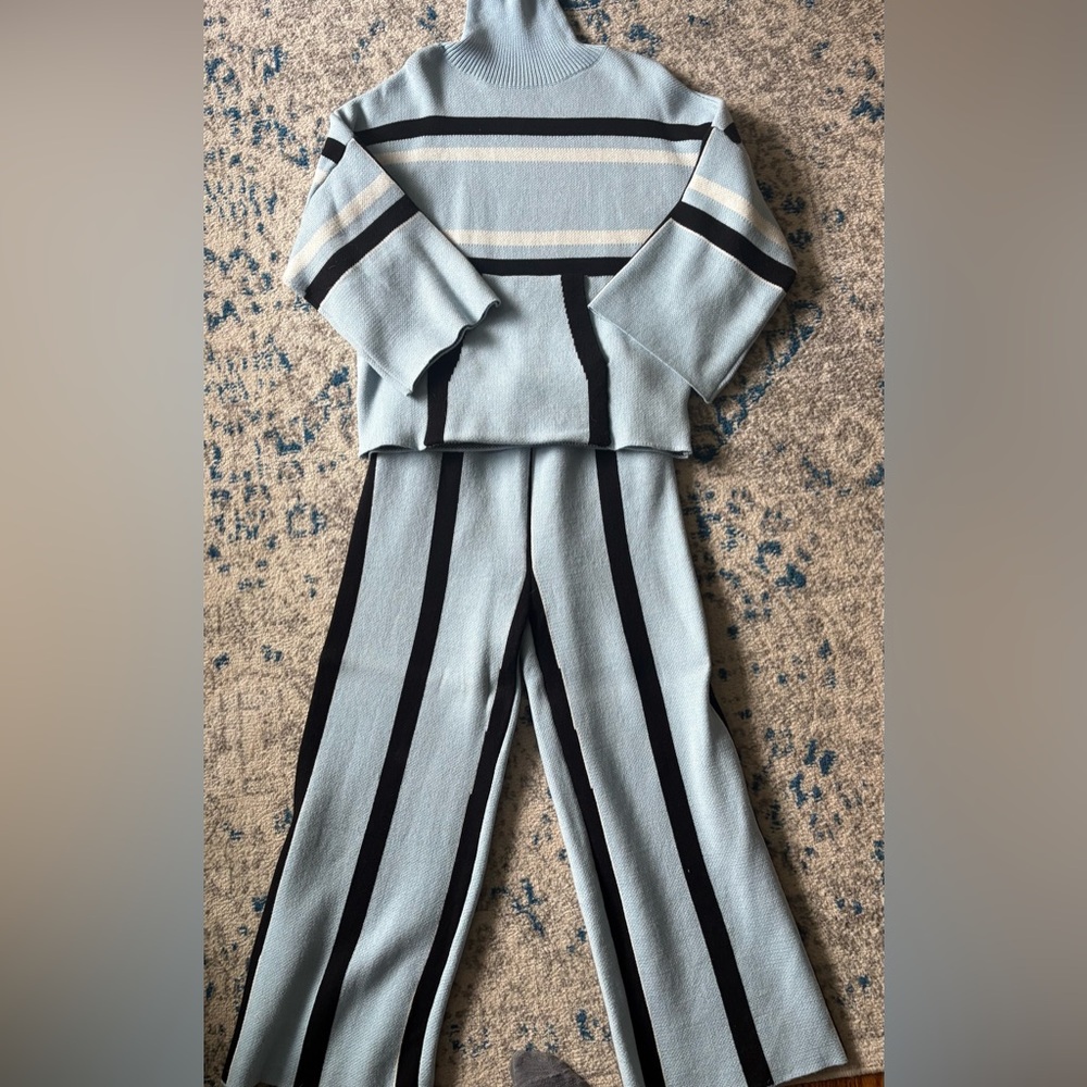 STYLEWE Striped Knit Set - Light Blue and Black